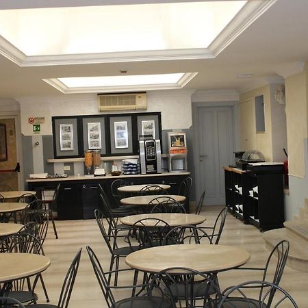 Hotel Center 2 Рим Экстерьер фото